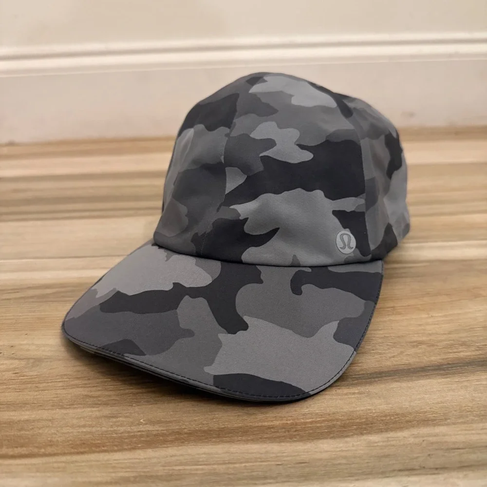 Lululemon Fast and Free Run Hat Grey Camo Adjustable Reflective Running Cap OS